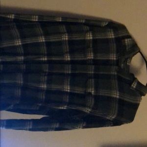 Old navy long sleeve flannel